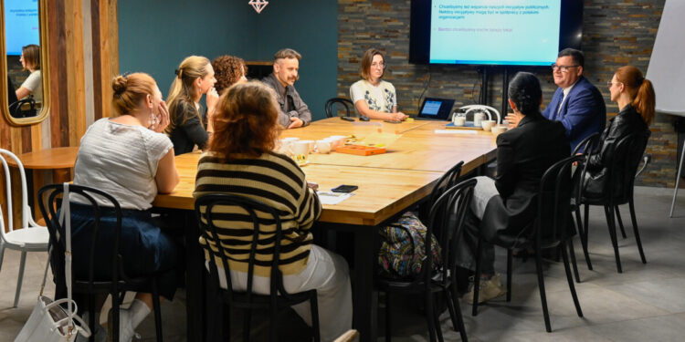 Współpraca Miasta z Fundacją „Hub Novaja Ziamlia”