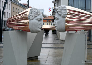 Rzeźba „Obietnica” zostanie poddana renowacji