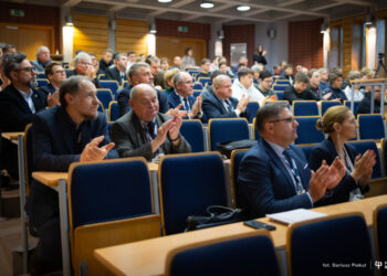 Skuteczna współpraca nauki i biznesu tematem I Forum Nauka-Biznes-Społeczeństwo w Politechnice Białostockiej