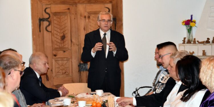 Przygotowania do rocznicy urodzin Adama Chętnika