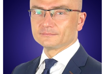 Marek Woch.