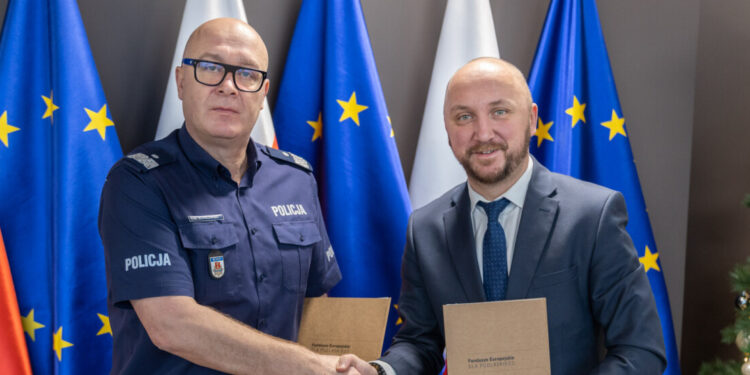 Porozumienie o współpracy marszałka z podlaskim Komendantem Wojewódzkim Policji