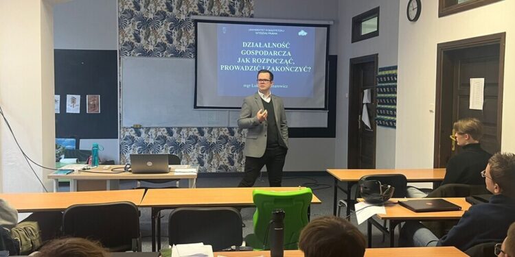 Warsztaty w Liceum INFOTECH w Białymstoku