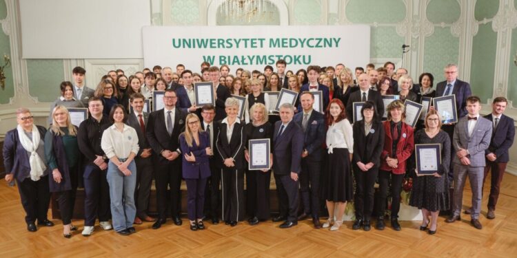 Złota dziesiątka liceów i techników z Podlasia