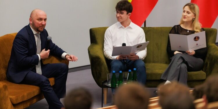 „Spotkanie z mistrzami” w II LO w Białymstoku