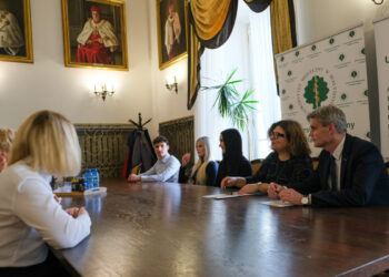 UMB zacieśnia współpracę z III LO w Białymstoku