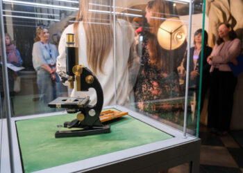 Tajemnice niewidzialnego. Mikroskop prof. Tadeusza Kielanowskiego