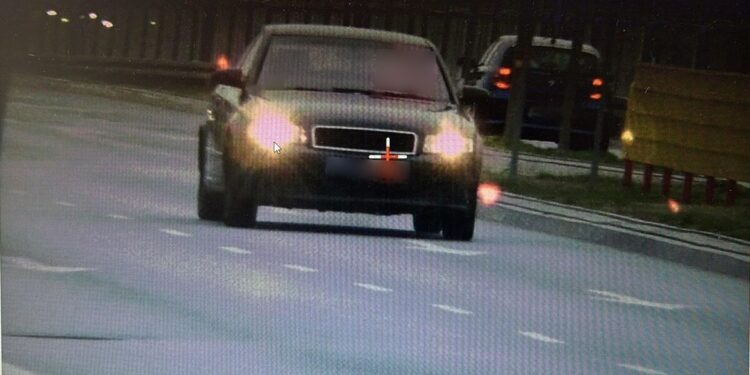 Przekroczył prędkość i nie zatrzymał się do kontroli