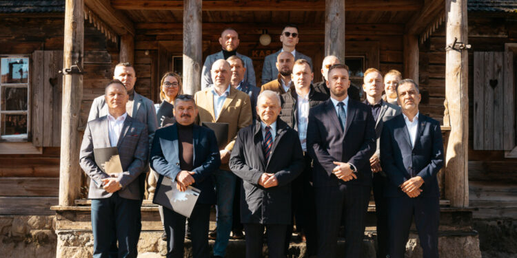 Wsparcie dla sportu. Blisko 900 tys. zł trafi do klubów z Łomży i okolic