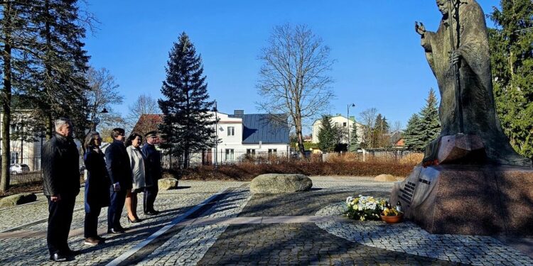W hołdzie Papieżowi Polakowi