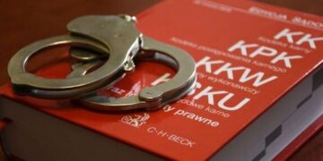Za pobicie odpowiedzą przed sądem