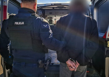 Poszukiwany w rękach policjantów