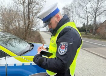 Trzeci raz w przeciągu 2 miesięcy kierował pomimo podwójnego zakazu sądowego