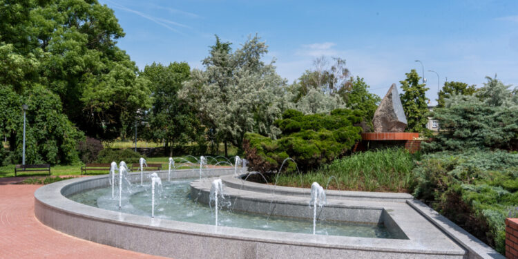 Nowa fontanna w Parku im. J. Dziekońskiej