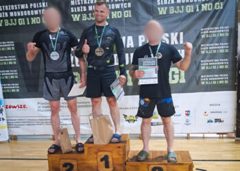 SOKÓLSKI DZIELNICOWY NA NAJWYŻSZYM PODIUM W MISTRZOSTWACH POLSKI SŁUŻB MUNDUROWYCH W BRAZYLIJSKIM JIU JITSU