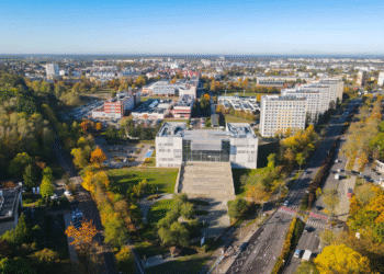 Rekrutacja na studia I stopnia na rok akademicki 2025/2026. Politechnika Białostocka przygotowała 1897 miejsc