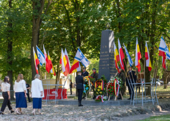 Białystok upamiętnił rocznicę powstania w getcie