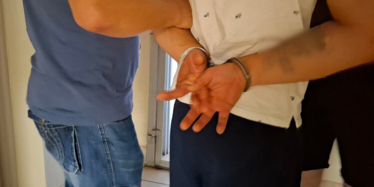 3-MIESIĘCZNY ARESZT DLA OSZUSTÓW METODĄ "NA POLICJANTA"