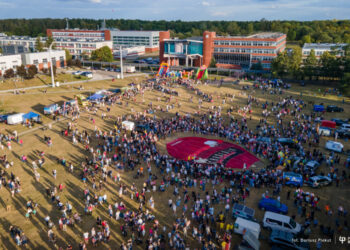 Fiesta Balonowa 2025 – tłumy białostoczan na kampusie Politechniki Białostockiej