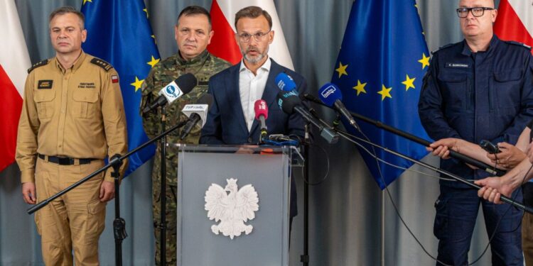 Konferencja prasowa wojewody podlaskiego