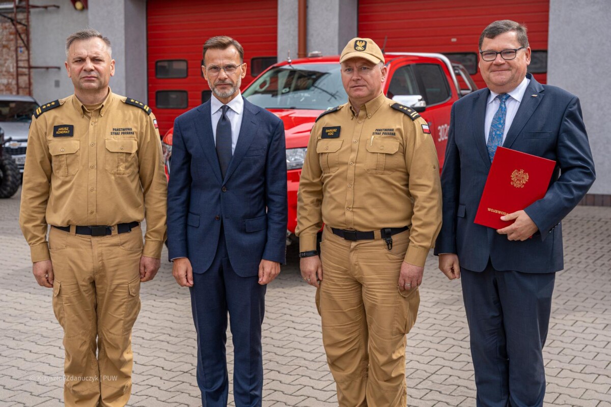 Pierwsze umowy ze starostami na finansowanie obrony cywilnej