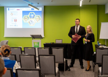 Przeszłość jako fundament, przyszłość jako cel