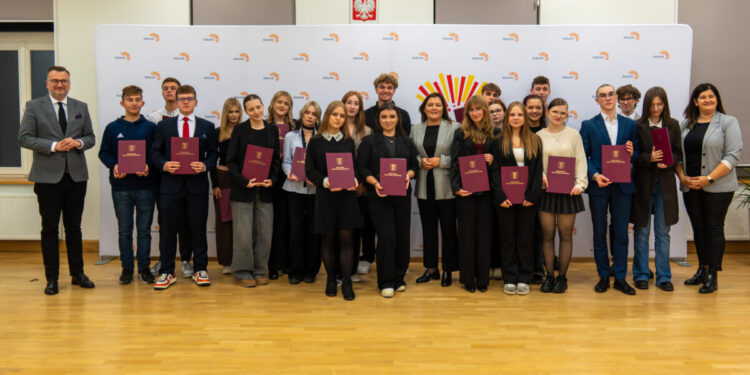 Młodzieżowa Rada Miasta XII kadencji rozpoczęła pracę