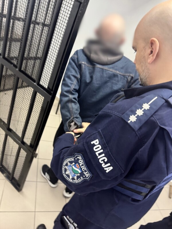 Groził nożem sąsiadom, został tymczasowo aresztowany