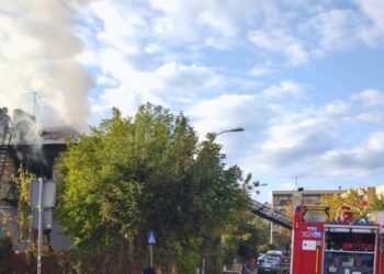 Pożar domu przy ul. Dziecinnej w Białymstoku