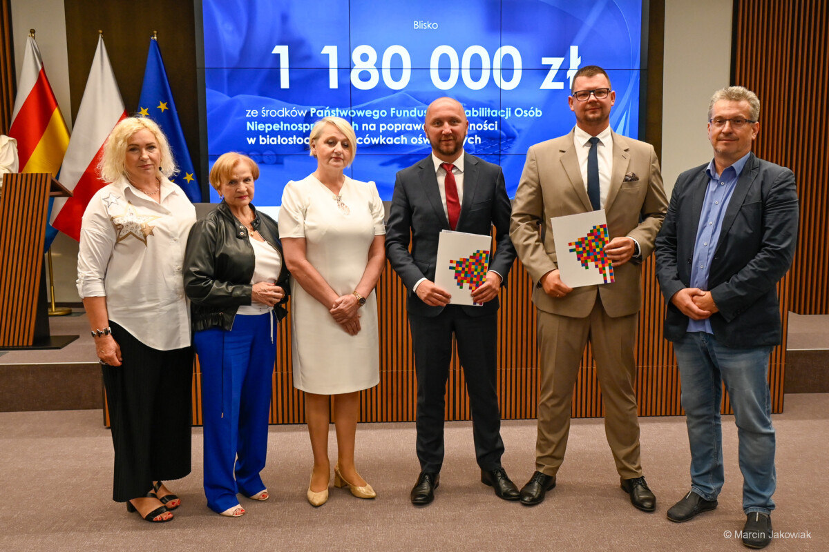 Dofinansowanie z PFRON dla białostockich szkół średnich