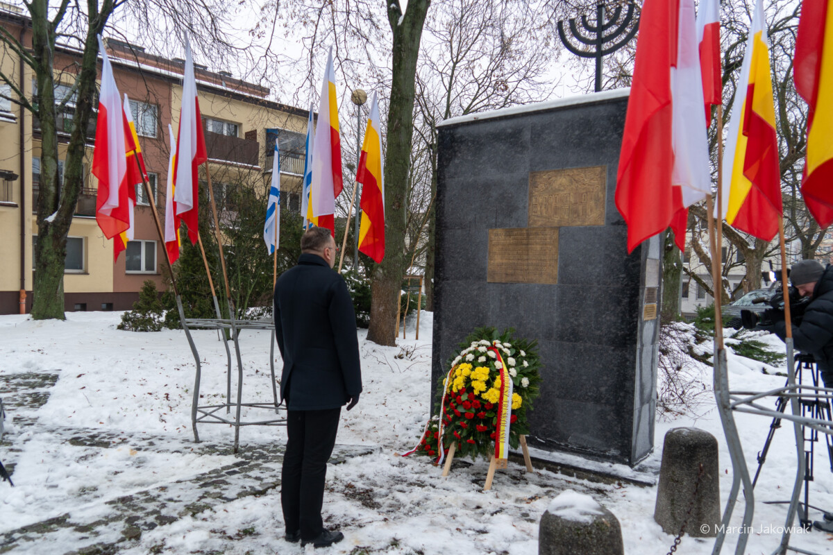 Międzynarodowy Dzień Pamięci o Ofiarach Holocaustu