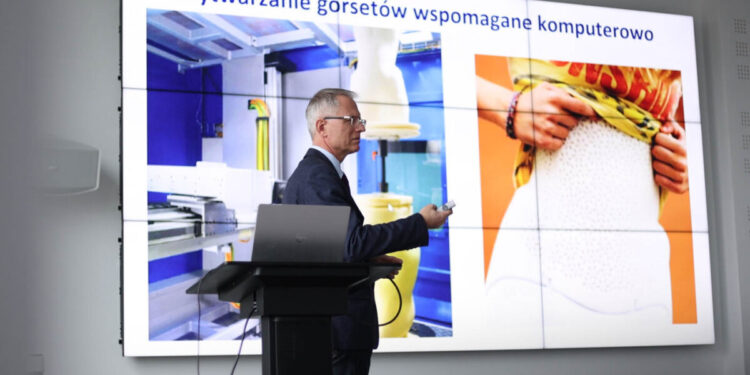 Gorset ortopedyczny lepiej dopasowany do potrzeb dziecka