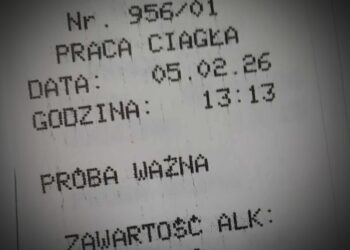 Nietrzeźwy dziadek przyjechał do szkoły po wnuka