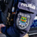 Poszukiwany drzwi otworzył dopiero po przyjeździe strażaków