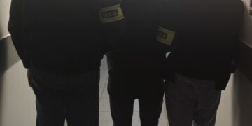 Poszukiwany mieszkaniec Moniek i złodziej domowego wina zatrzymani przez monieckich policjantów