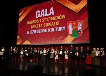 „Kulturalne” nagrody i stypendia