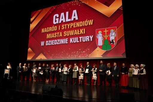 „Kulturalne” nagrody i stypendia