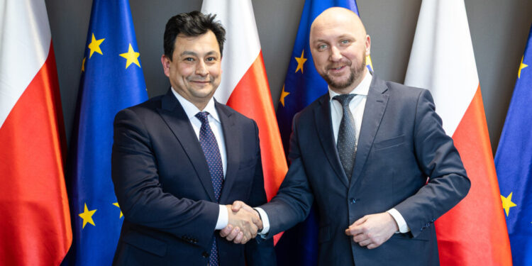 Wizyta ambasadora Uzbekistanu w urzędzie marszałkowskim