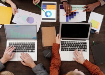 Marketing internetowy w 2026 roku - kompletny przewodnik dla firm