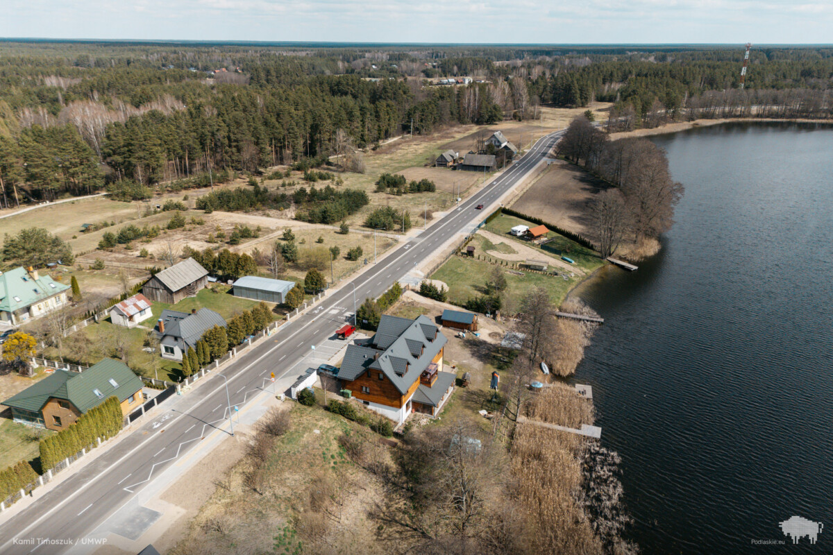 Otwarcie drogi i wodociągu w gminie Płaska