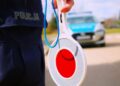 17 - LATEK WSIADŁ ZA KIEROWNICĘ BO CHCIAŁ ZROBIĆ BABCI ZAKUPY
