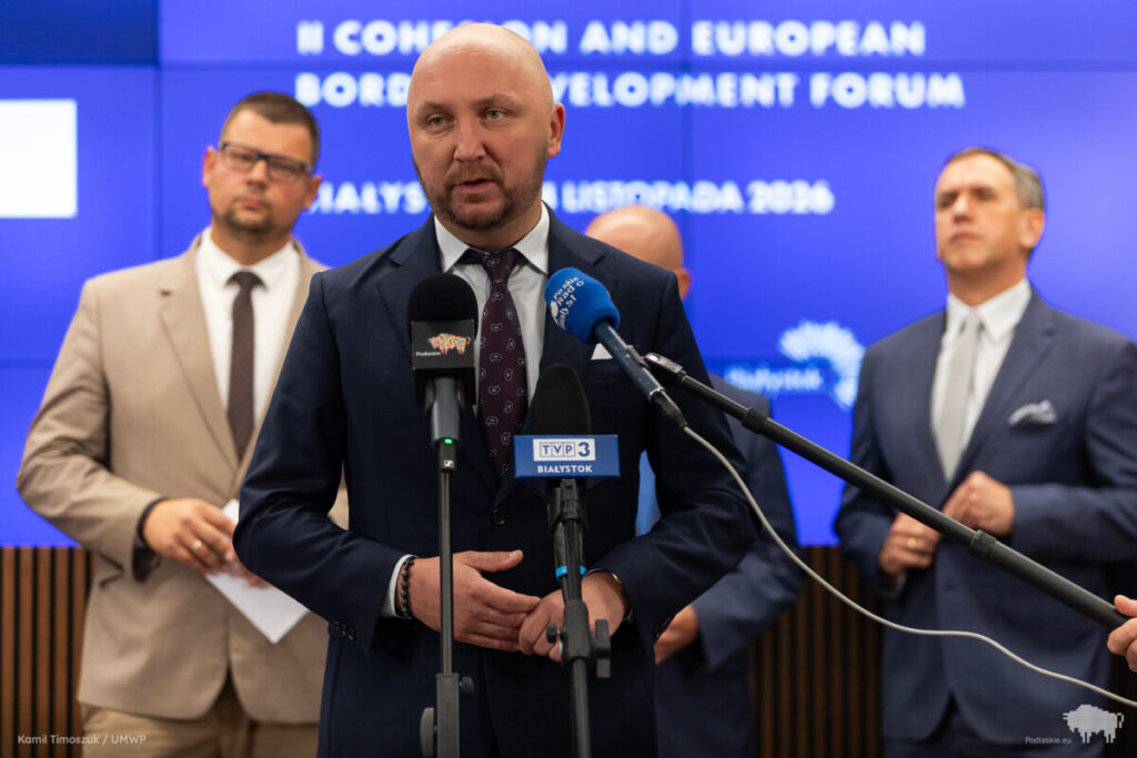 Konferencja prasowa przed II Forum Spójności i Rozwoju Granicznego UE, przedstawiciele władz województwa podlaskiego i Białegostoku
