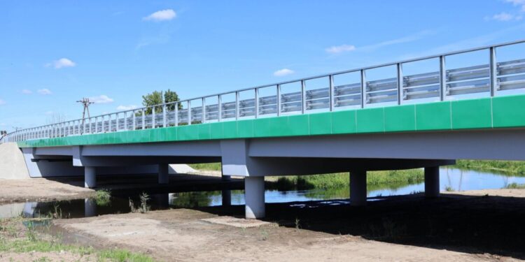 Nowy most w Fastach otwarty przed terminem. Kosztował ponad 11 mln zł