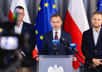 Konferencja prasowa wojewody podlaskiego o środkach z rezerwy subwencji ogólnej