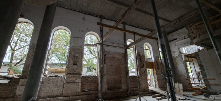 Odsłonięte relikty dawnej synagogi w budynku przy ulicy Branickiego 3 w Białymstoku (5)
