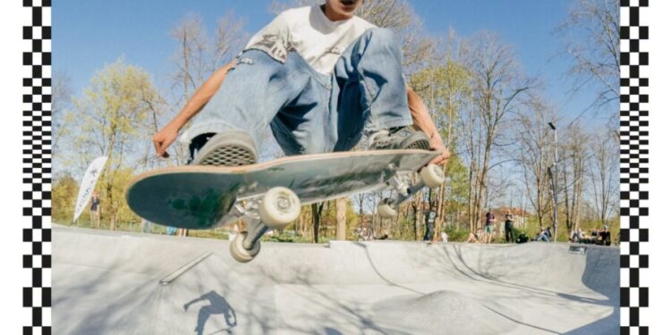 Zmodernizowany skatepark nad zalewem Arkadia w Suwa\u0142kach