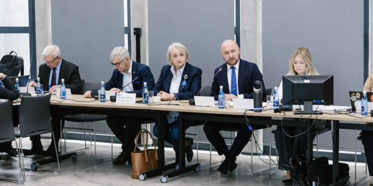 Posiedzenie Komitetu Monitorującego programu Fundusze Europejskie dla Podlaskiego w Muzeum Pamięci Sybiru
