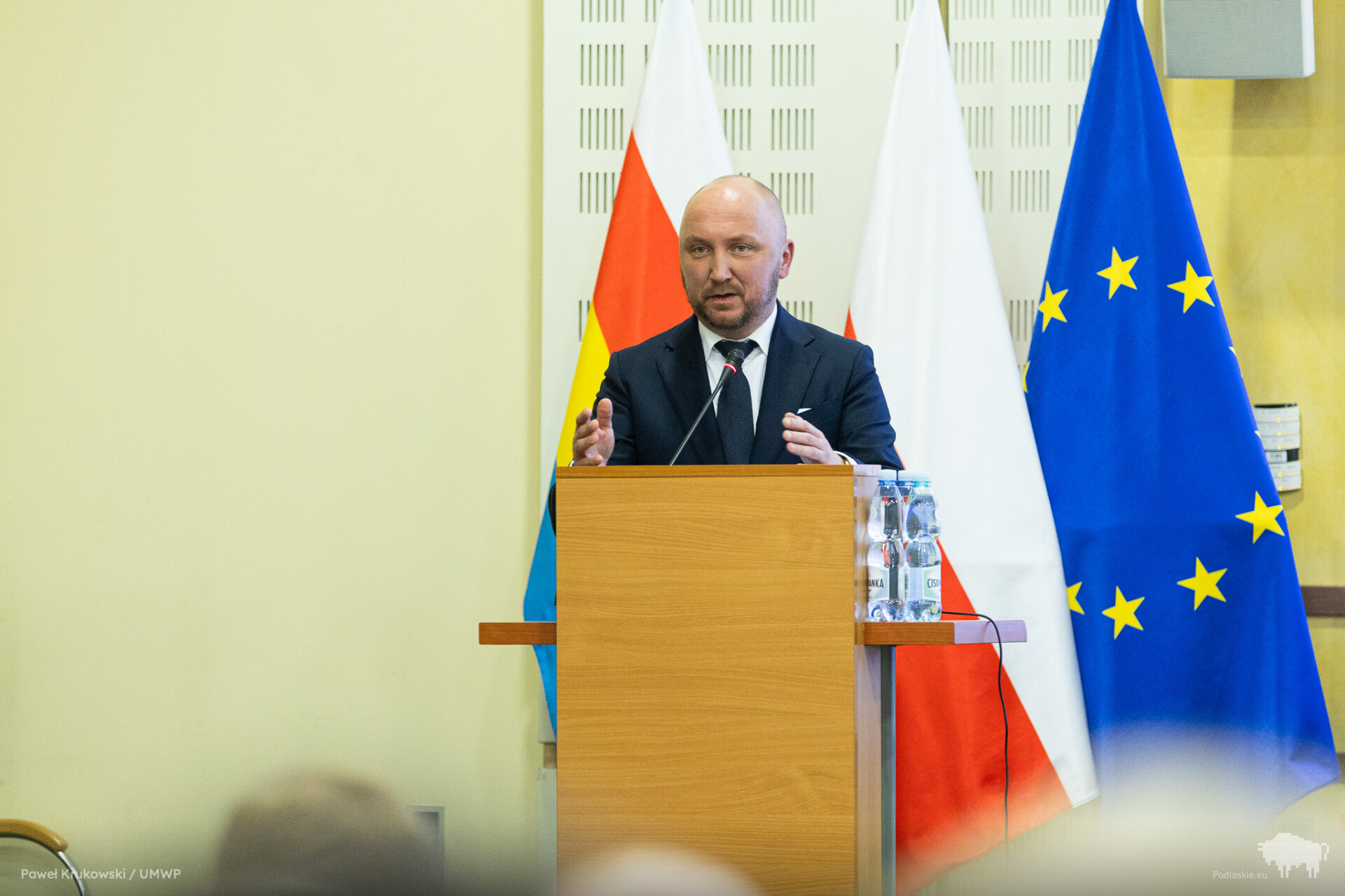 Spółka lotniskowa przegłosowana. Krywlany mają wozić pasażerów
