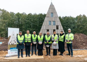 Budynek powstającego Muzeum Błogosławionego Księdza Jerzego Popiełuszki w Okopach