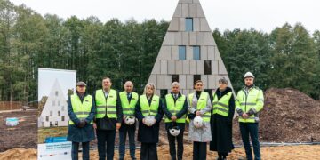 Budynek powstającego Muzeum Błogosławionego Księdza Jerzego Popiełuszki w Okopach